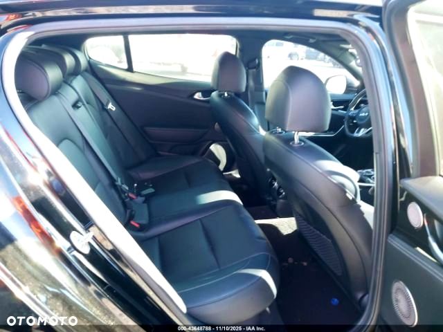 Kia Stinger 3.3 T-GDI V6 GT AWD - 8