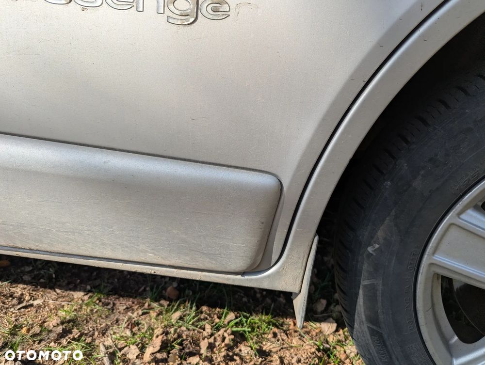 Renault Trafic 1.9 dCi Passenger Authentique - 18