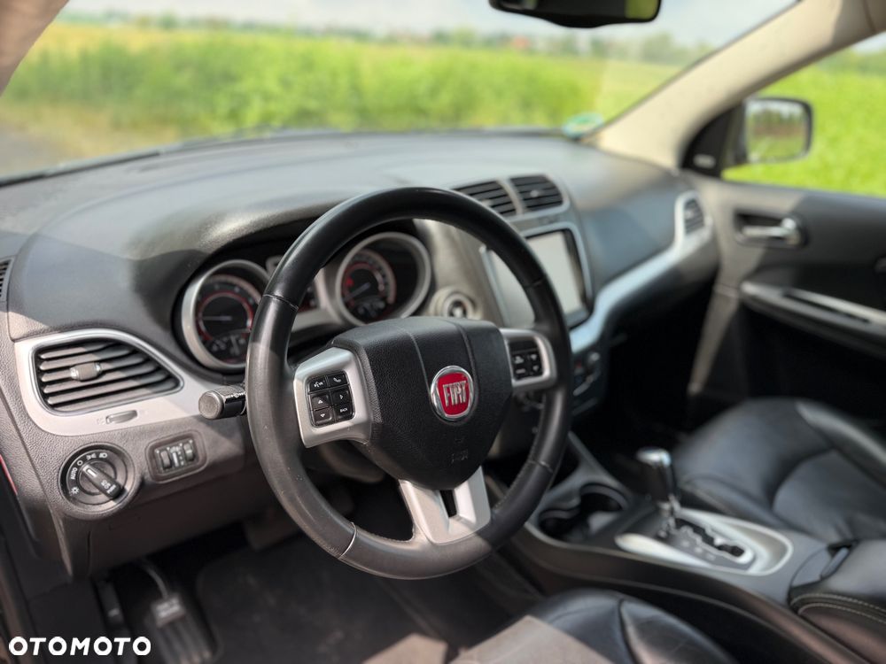 Fiat Freemont 2.0 Multijet Black Code AWD - 13