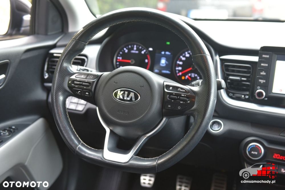 Kia Stonic - 24