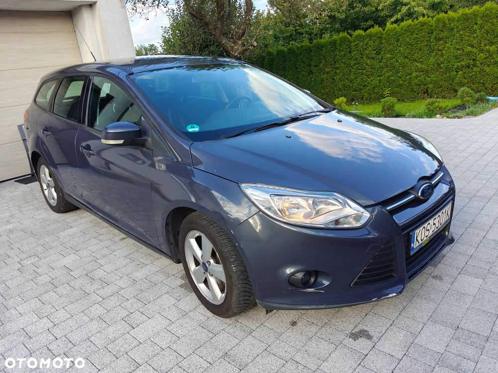 Ford Focus 1.6 Ambiente - 12
