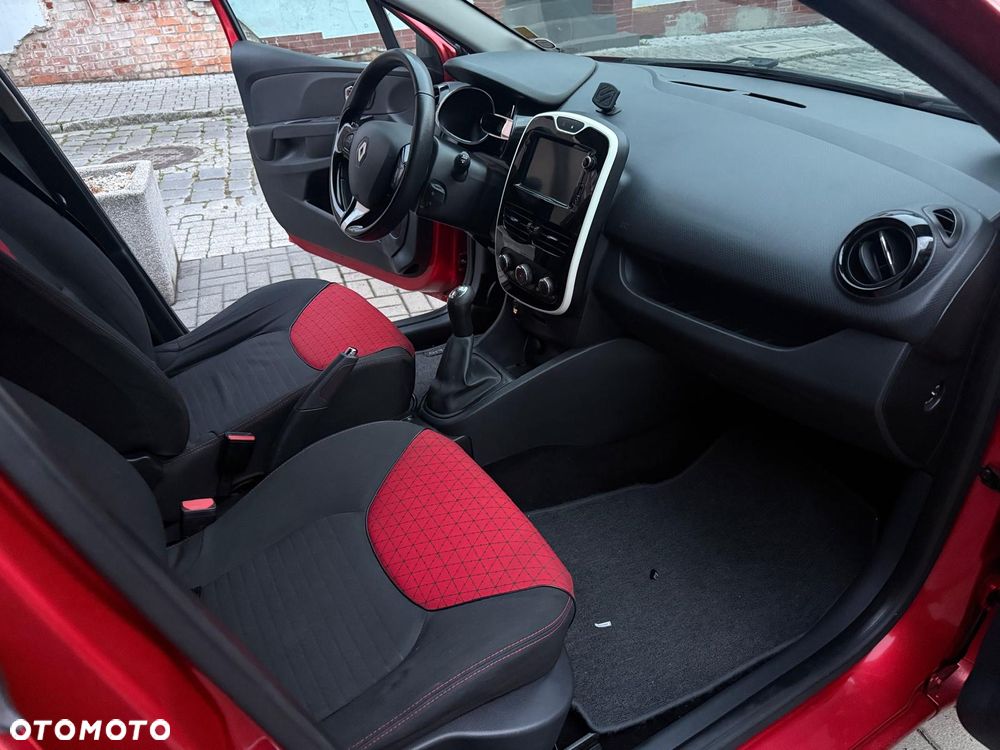 Renault Clio - 7