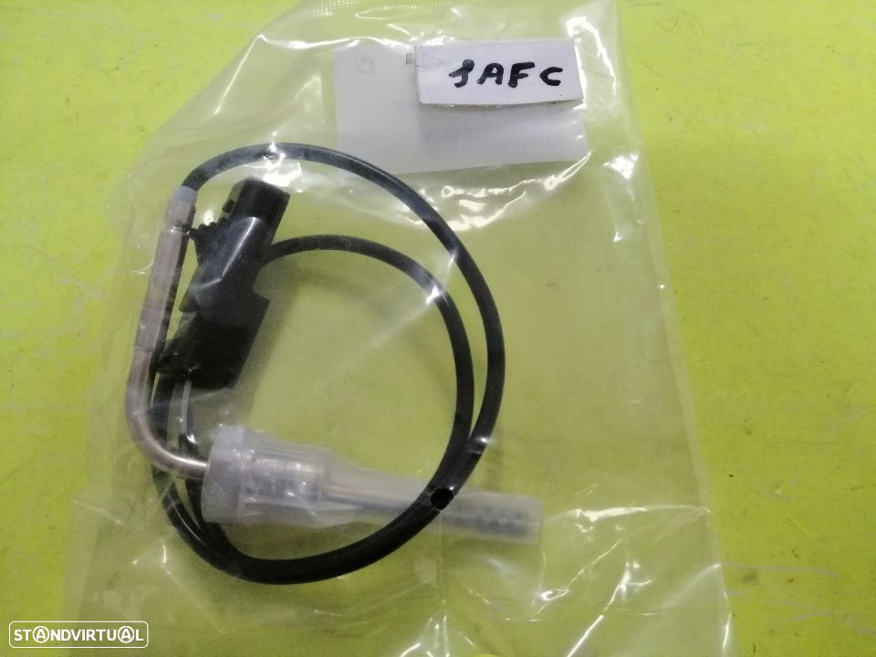Sensor temperatura gases escape Mitsubishi Canter Fuso 2011-- NOVO - 1