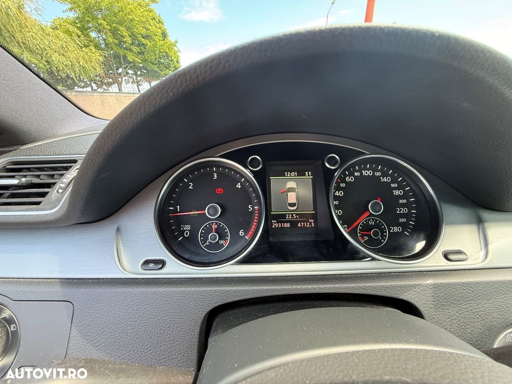 Volkswagen Passat CC 2.0 TDI BlueMotion Technology DSG - 17