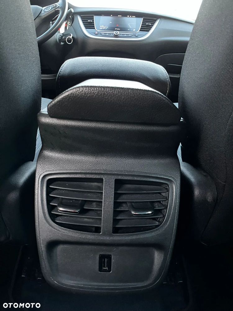 Opel Grandland X 1.5 CDTI Enjoy S&S - 19