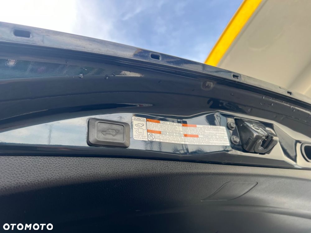 Toyota RAV4 2.0 D-4D Premium 4x2 - 19