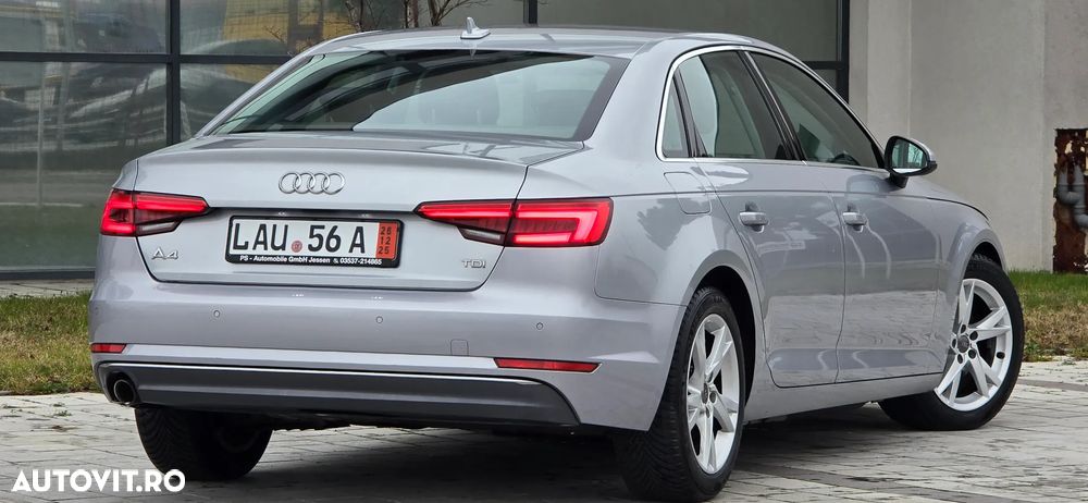 Audi A4 Avant 2.0 TDI DPF clean diesel S line Sportpaket - 25