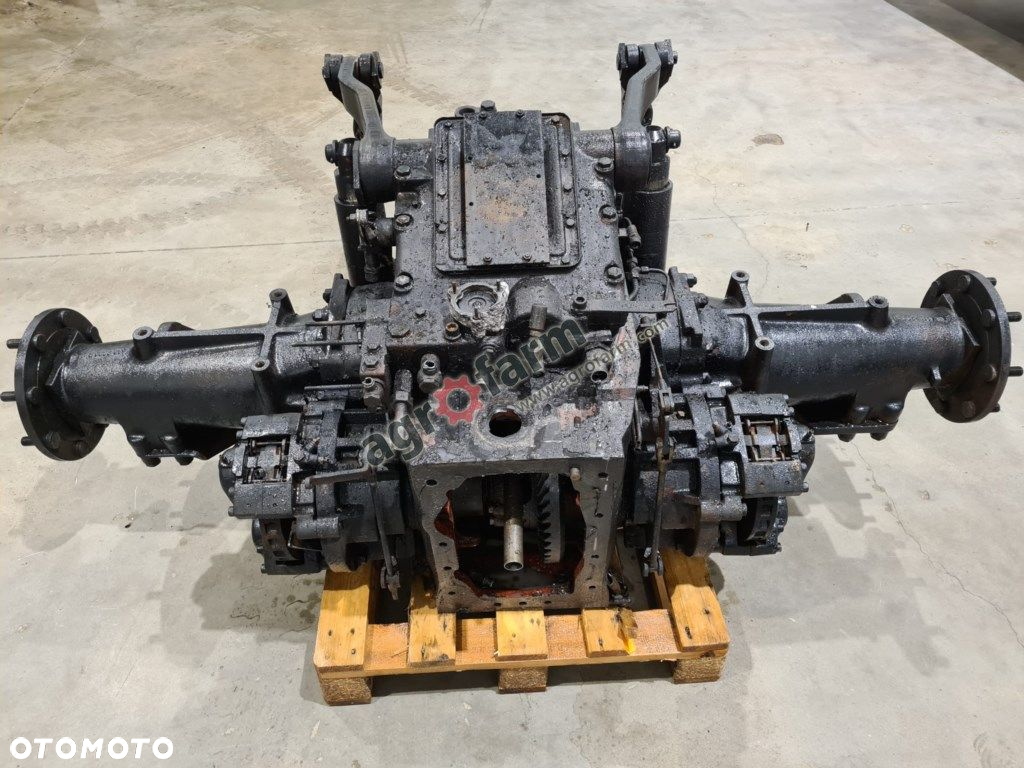 Tylny most Deutz Fahr Agrostar 6.61 4374608R - 4