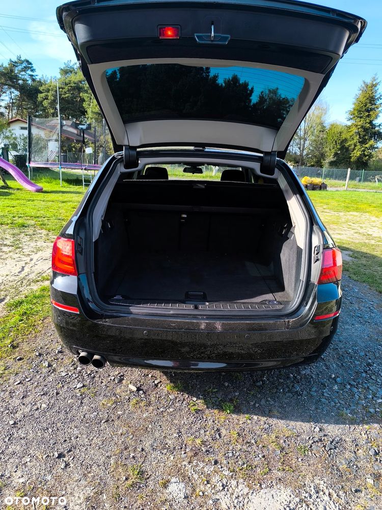 BMW Seria 5 520d - 8