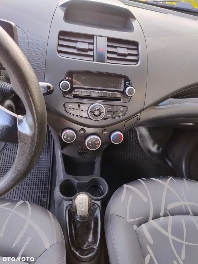 Chevrolet Spark - 11