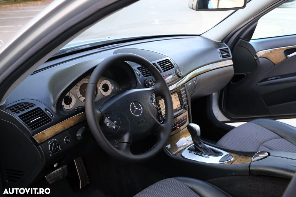 Mercedes-Benz E - 11
