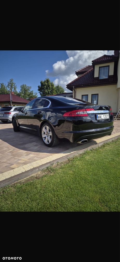 Jaguar Xf 2011 photo 4