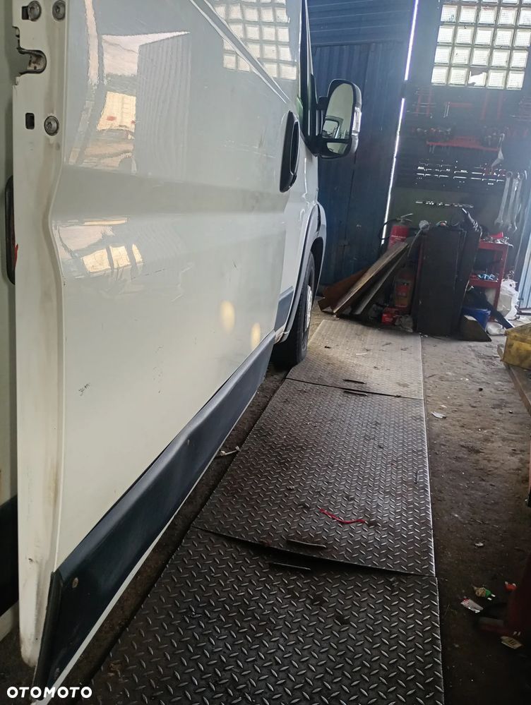 F.V BIAŁE Drzwi PRAWE PRZESUWNE H2 uzbrojone KOMPLETNE  PEUGEOT BOXER FIAT DUCATO DRZWI BOCZNE SUWANE H2 CITROEN JUMPER - 2