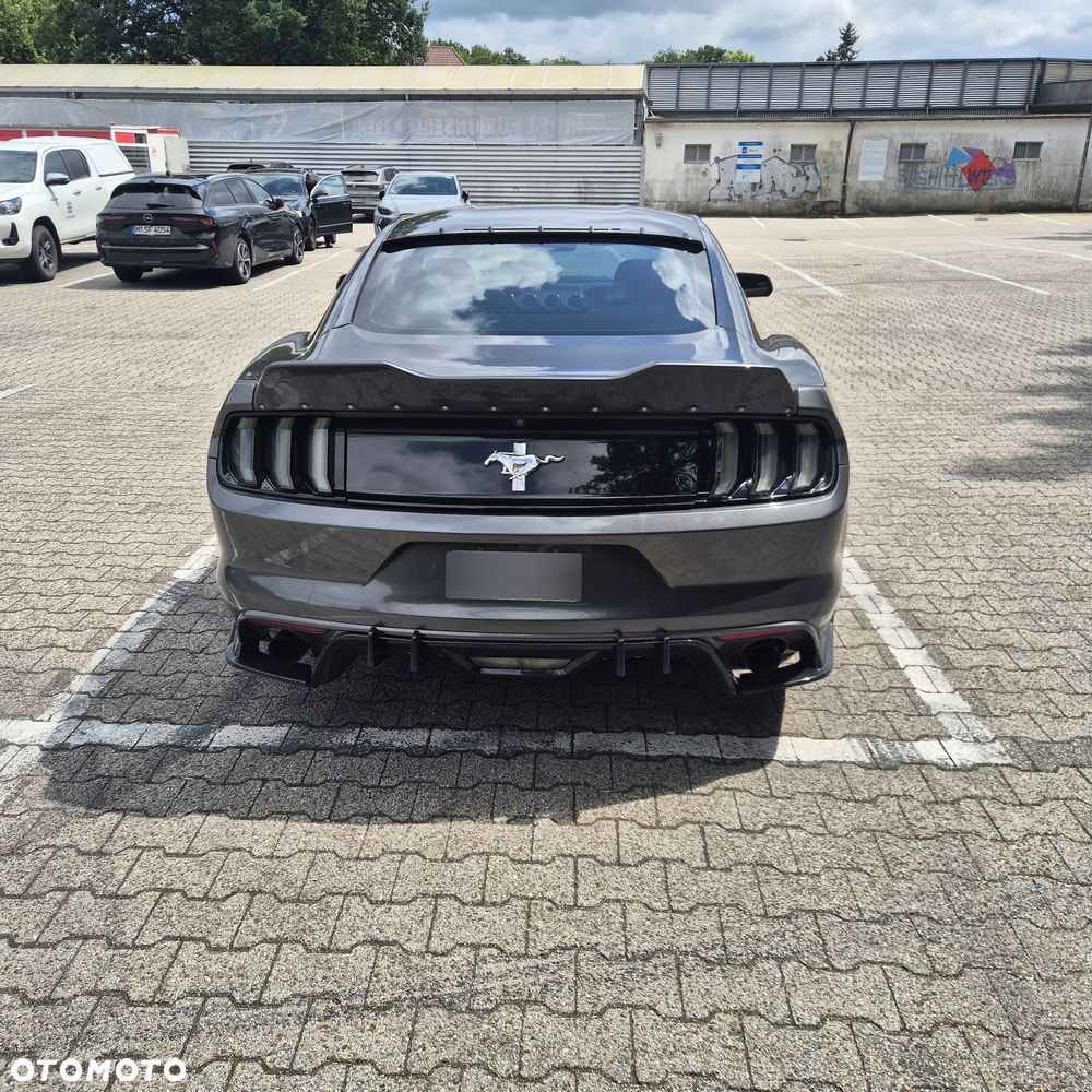 Ford Mustang 3.7 V6 - 10