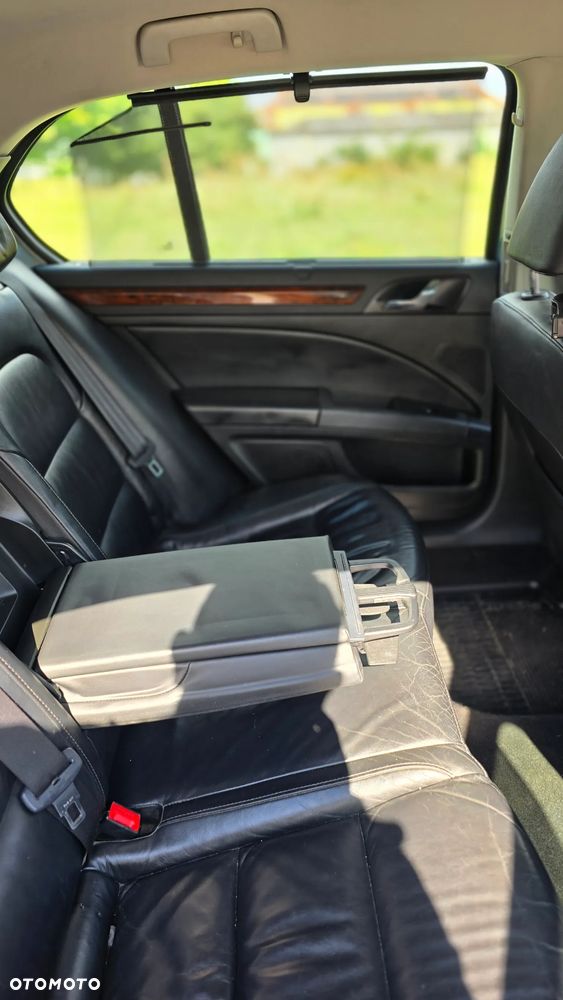 Skoda Superb 2.0 TDI DPF Elegance - 10