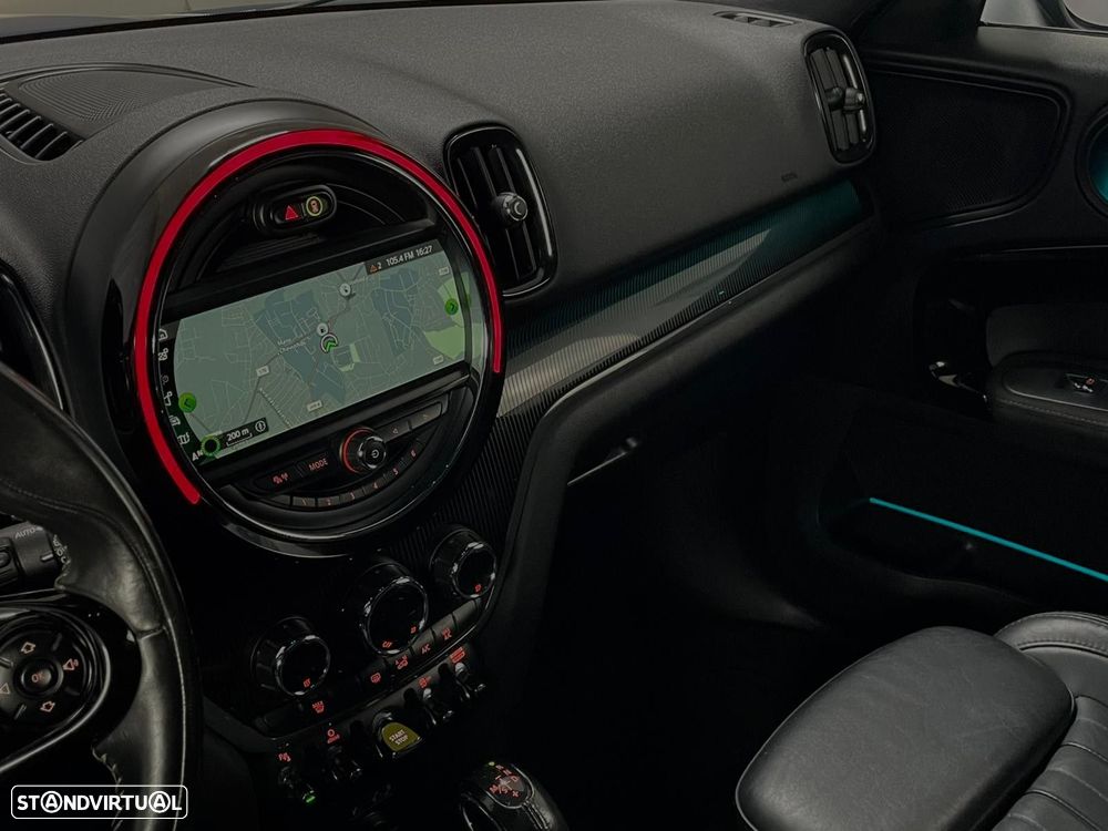 MINI Countryman Cooper SE ALL4 Auto - 25