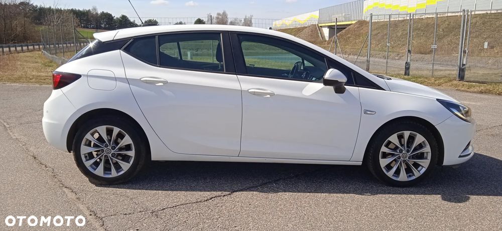 Opel Astra 1.6 D (CDTI) Start/Stop Dynamic - 6