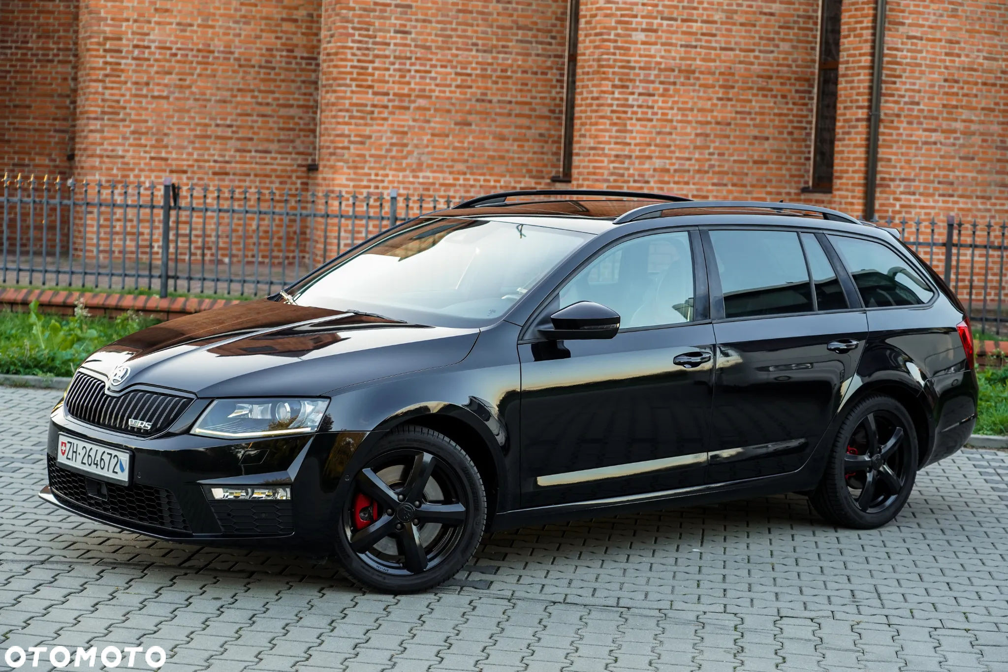 Skoda Octavia 2.0 TDI RS DSG - 4