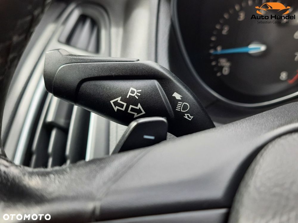 Ford Focus 1.5 EcoBoost STart-Stopp-System TITANIUM - 19