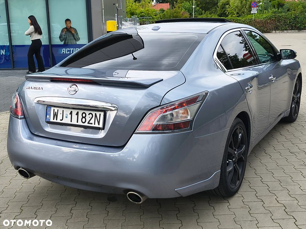 Nissan Maxima 3.5 S - 2