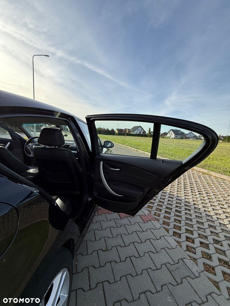 BMW Seria 1 116d - 20