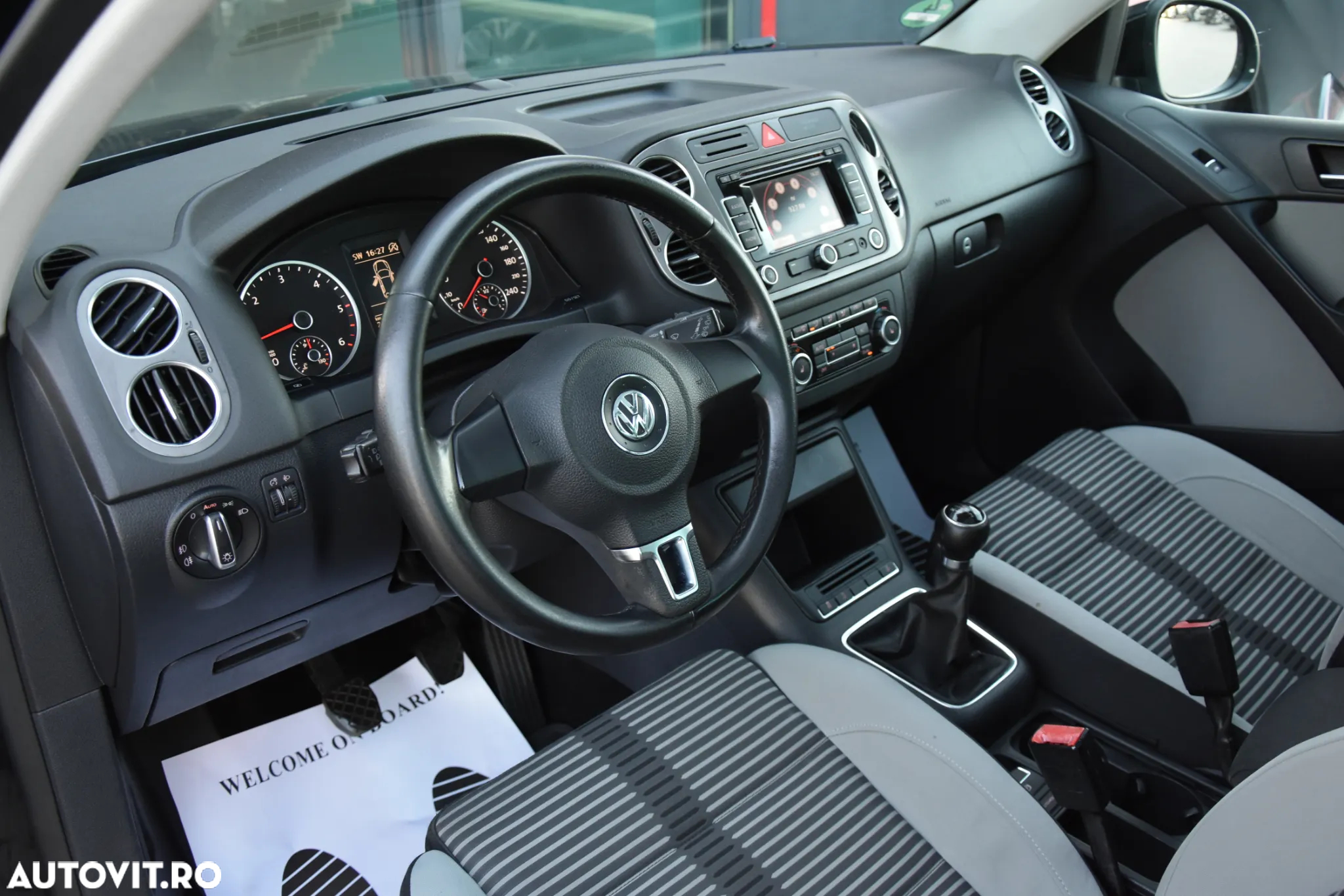 Volkswagen Tiguan 2.0 TDI DPF BlueMotion Technology Team - 13