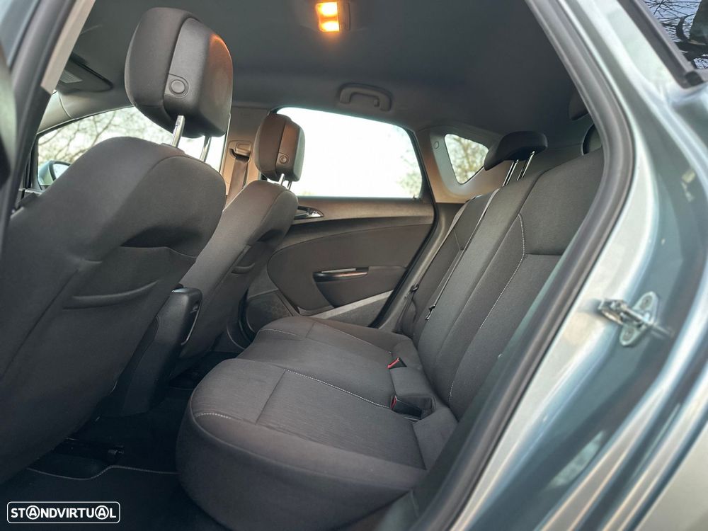 Opel Astra 1.4 T Selection GPL - 13