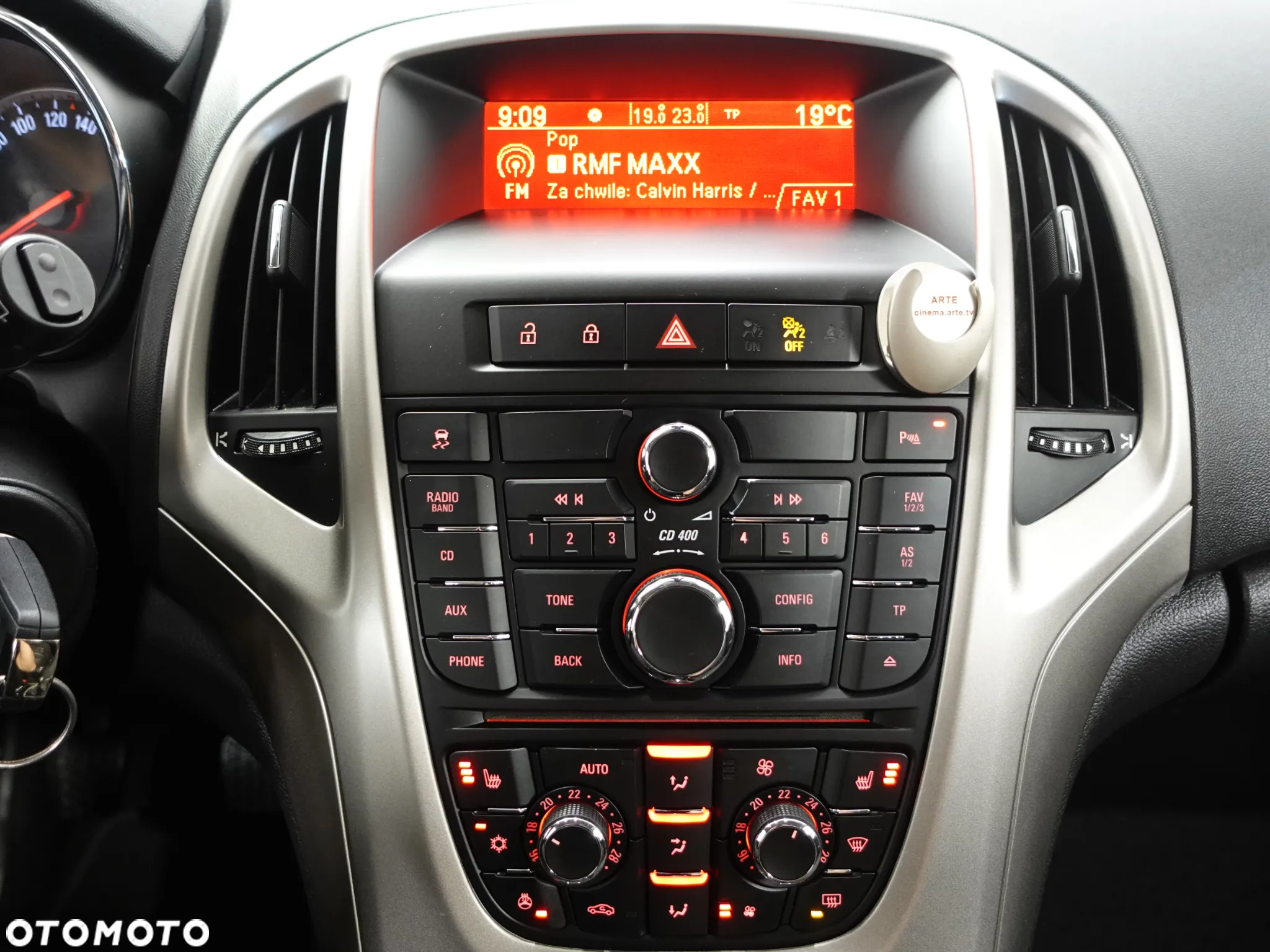 Opel Astra 1.3 CDTI DPF EcoFLEX Edition - 32