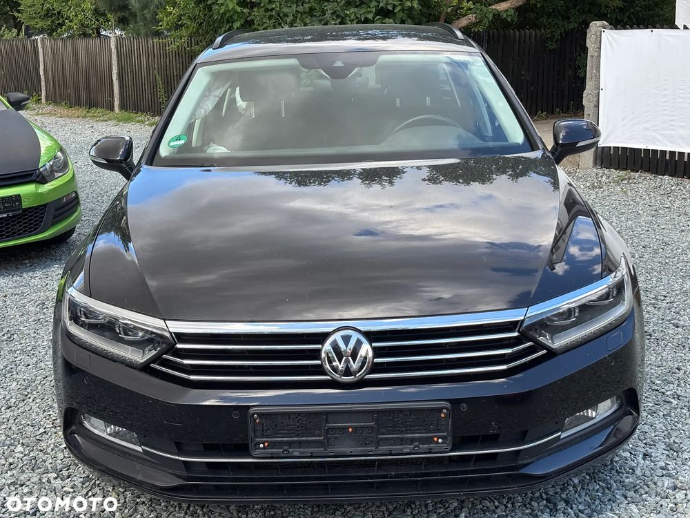 Volkswagen Passat Variant 2.0 TDI DSG (BlueMotion Technology) Comfortline - 4