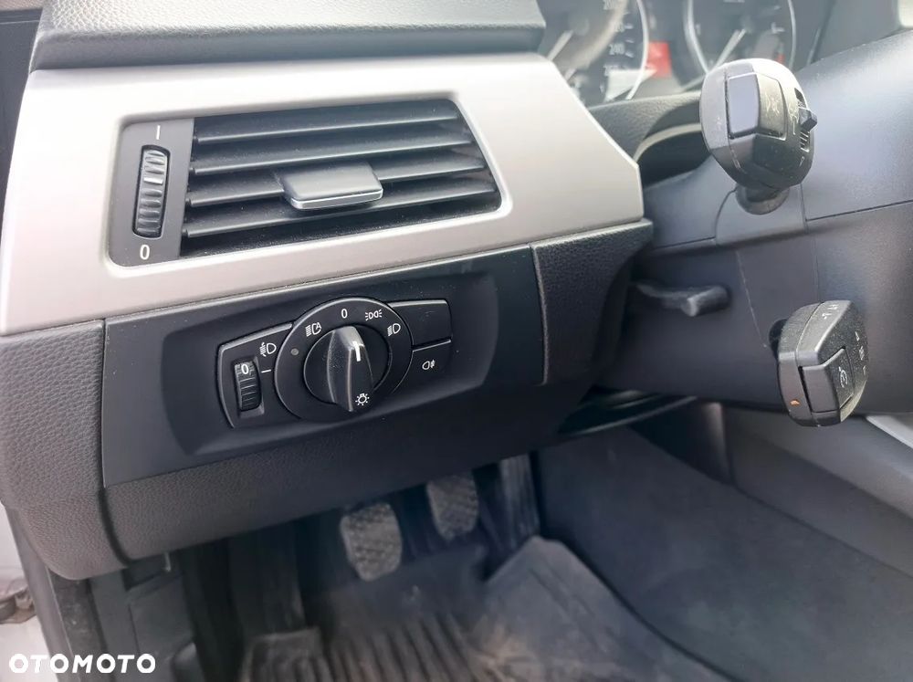 BMW Seria 3 - 16
