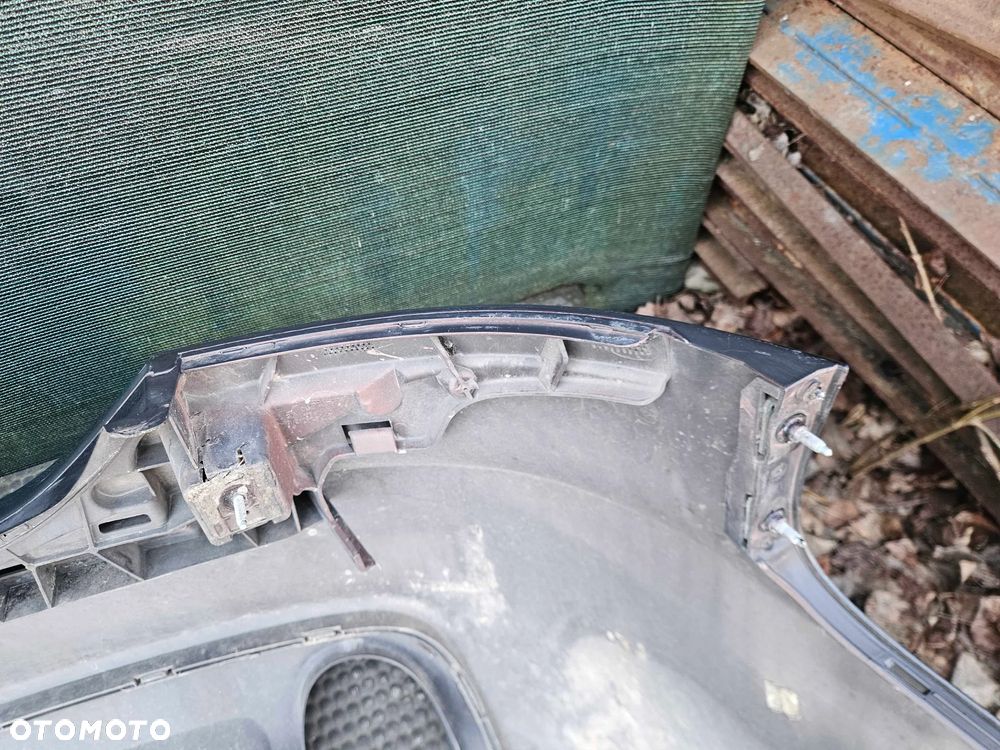 Zderzak Tył Tylny 4F5807511A 4F0807521A Granatowy LZ5D Dwa Wydechy Dyfuzor Audi A6 C6 Sedan - 34