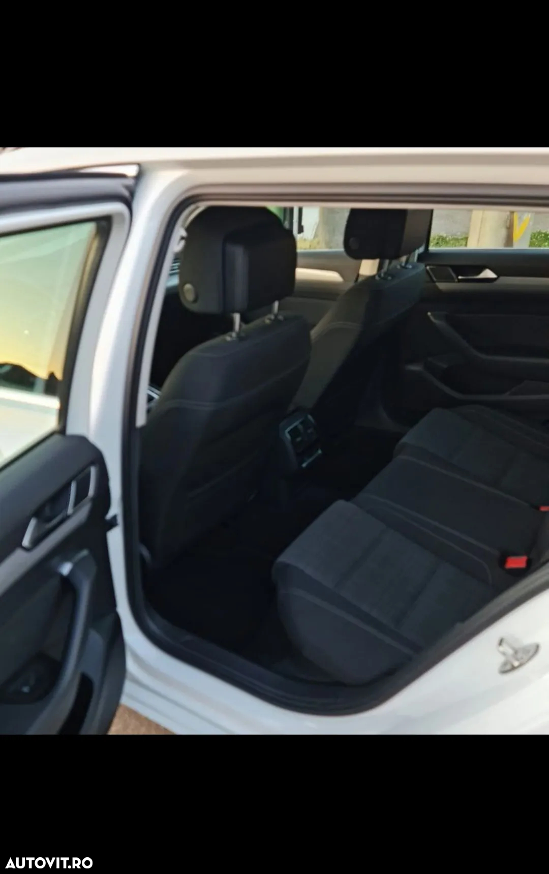Volkswagen Passat Variant 2.0 TDI DSG (BlueMotion Technology) Comfortline - 29