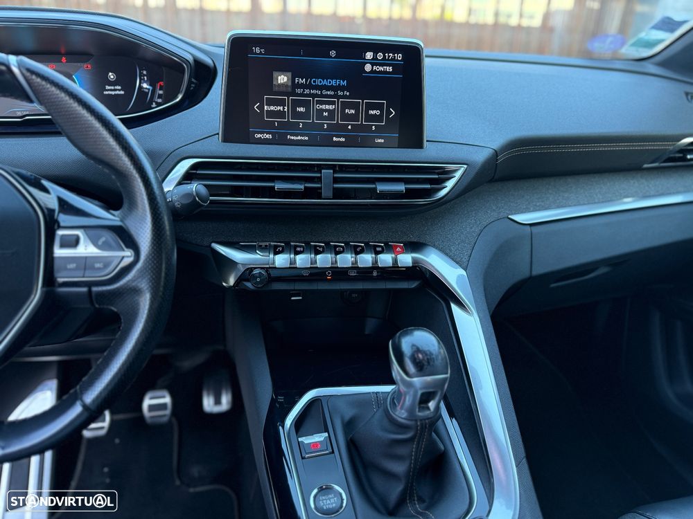 Peugeot 5008 1.2 PureTech GT Line - 17