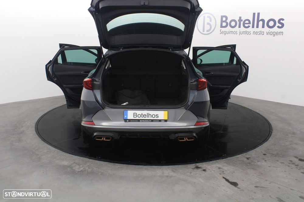Cupra Formentor 1.4 e-Hybrid DSG - 14