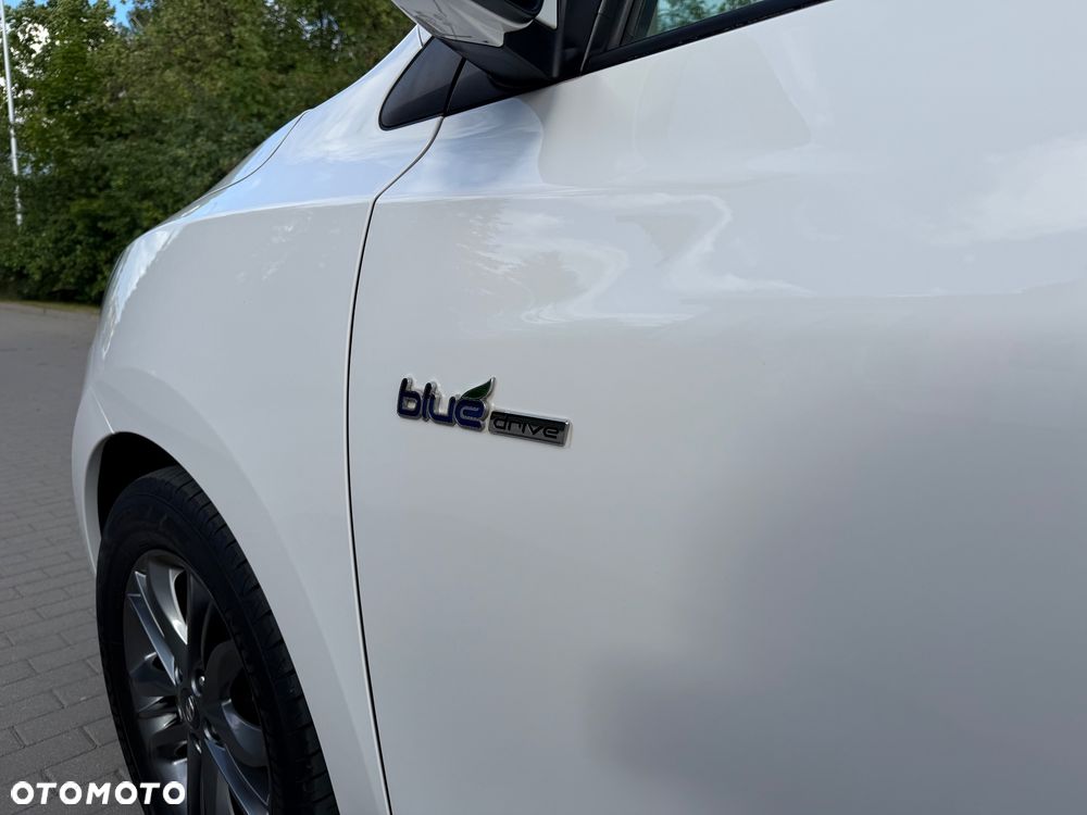Hyundai ix35 1.6 2WD blue Comfort - 15