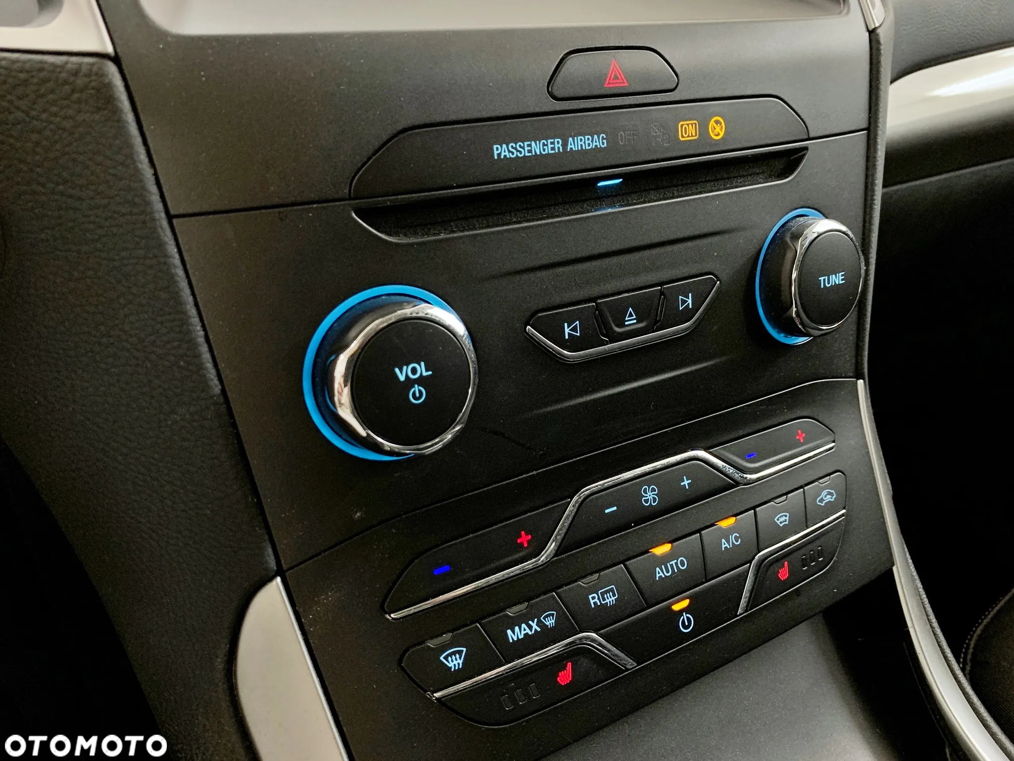 Ford Galaxy 1.5 EcoBoost S&S TREND - 20