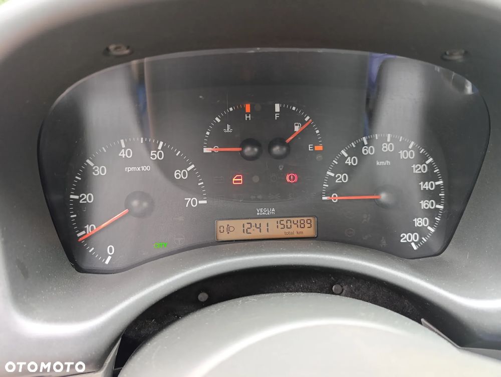 Fiat Punto 1.4 16V Dynamic - 10