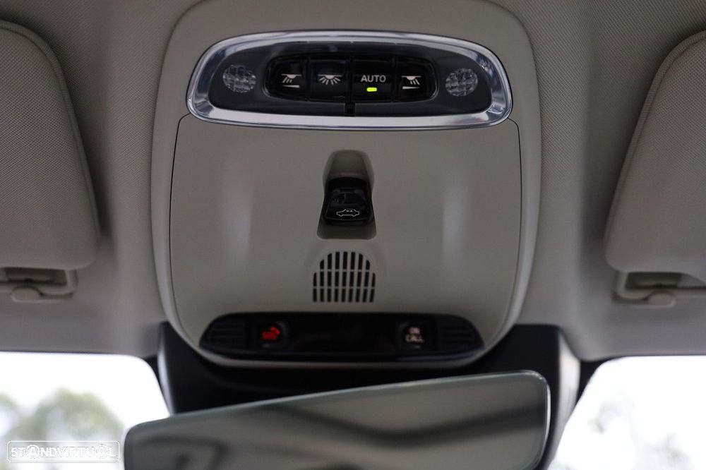 Volvo S90 2.0 T8 Inscription AWD Geartronic - 30