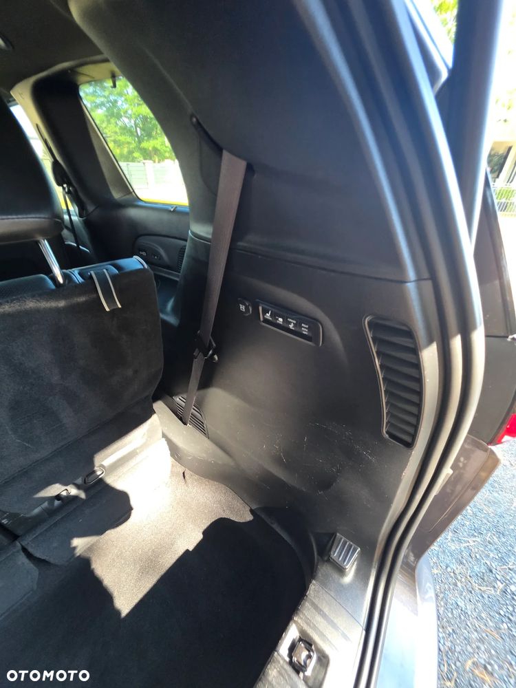 Chrysler Pacifica - 29