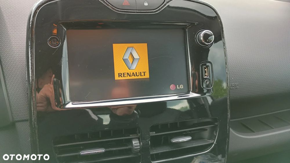Renault Clio - 13