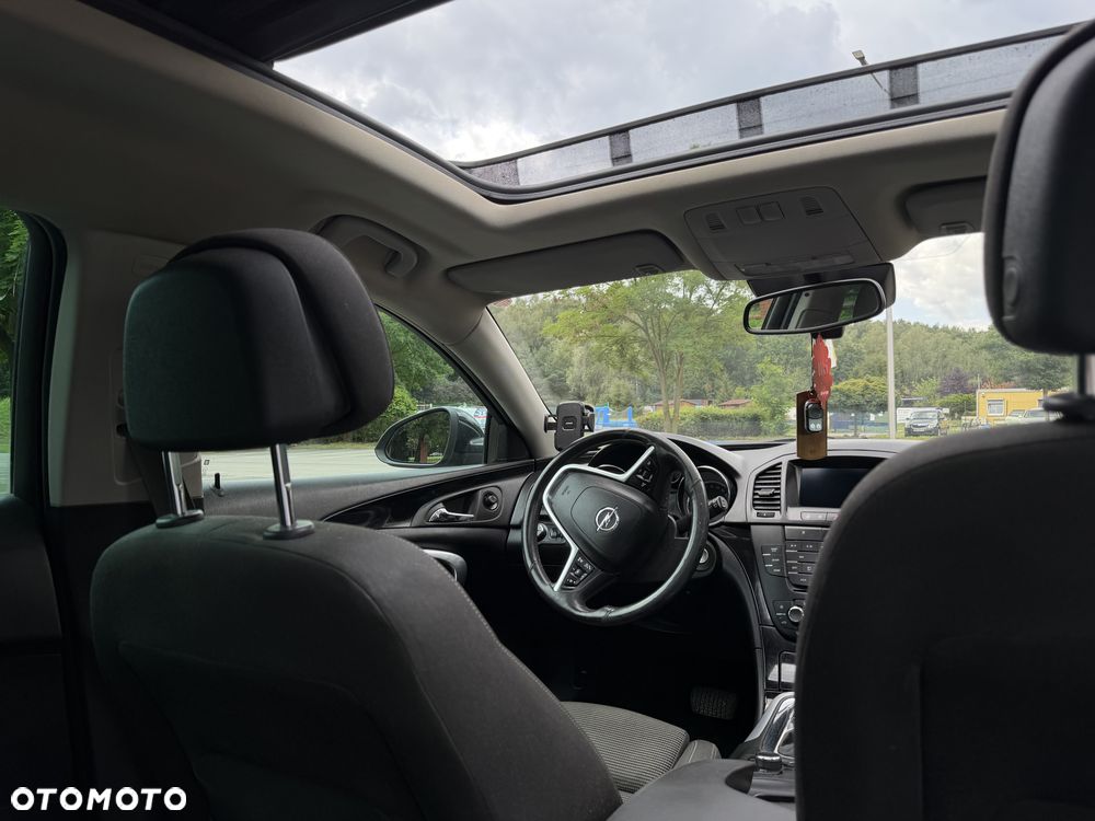 Opel Insignia - 15