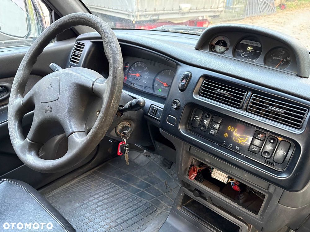 Mitsubishi L200 - 5