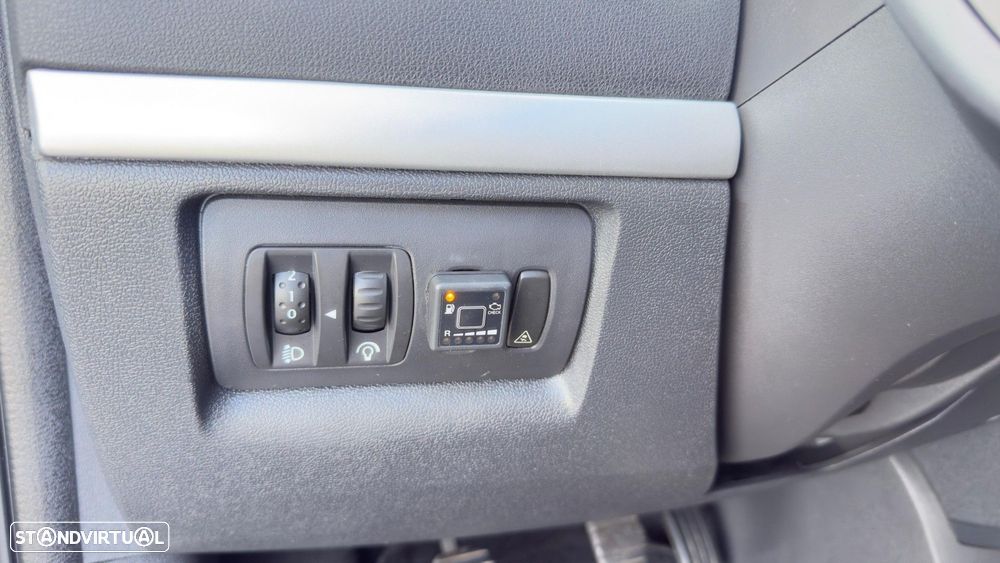 Renault Clio 1.2 TCE Dynamique S - 20