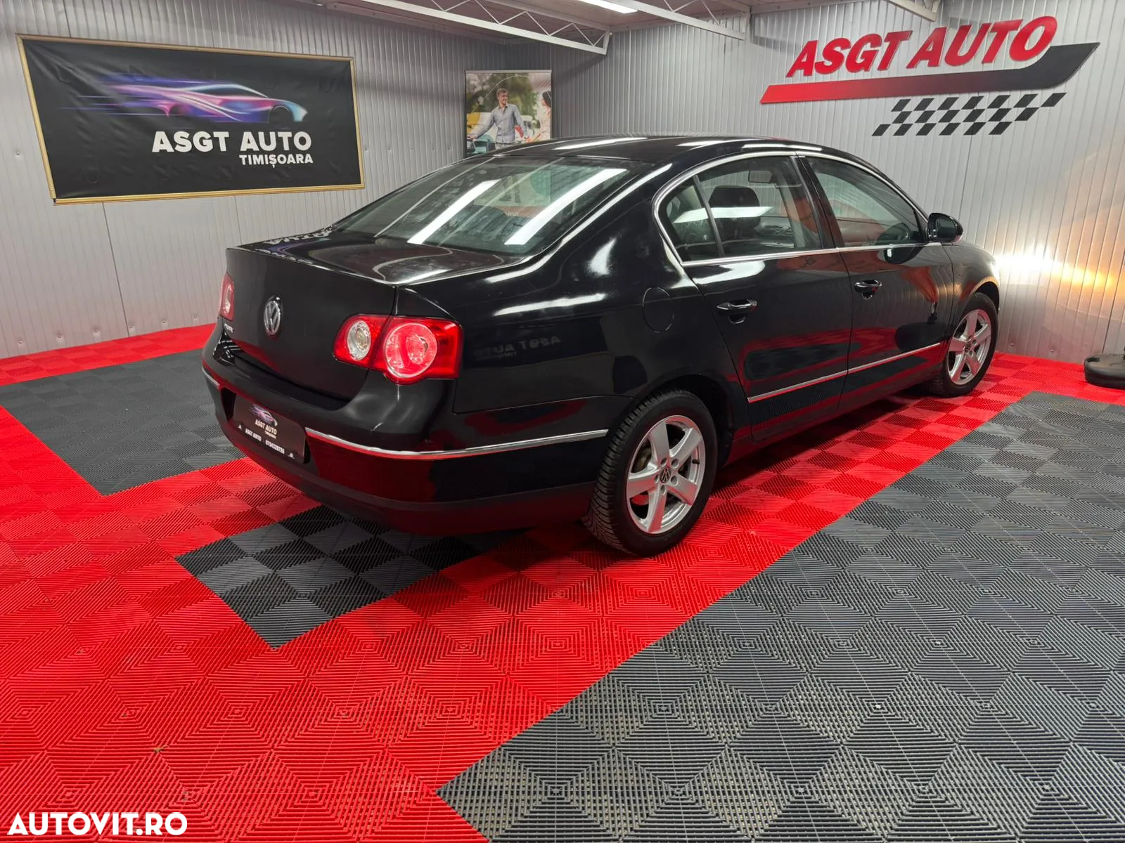 Volkswagen Passat - 4