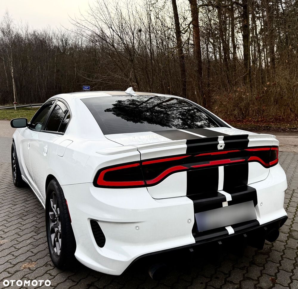 Dodge Charger - 5