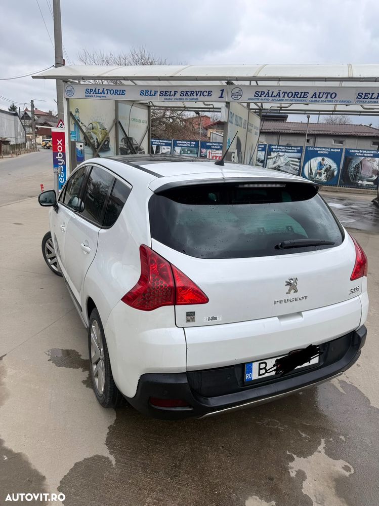 Peugeot 3008 HYbrid4 2.0 HDI FAP BMP - 4