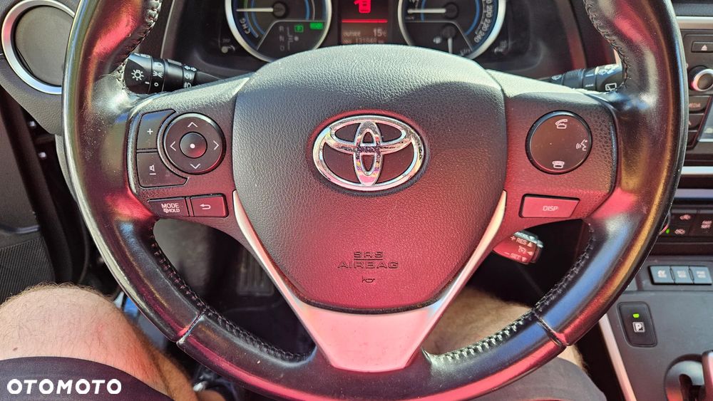 Toyota Auris 1.8 HSD Luna - 28