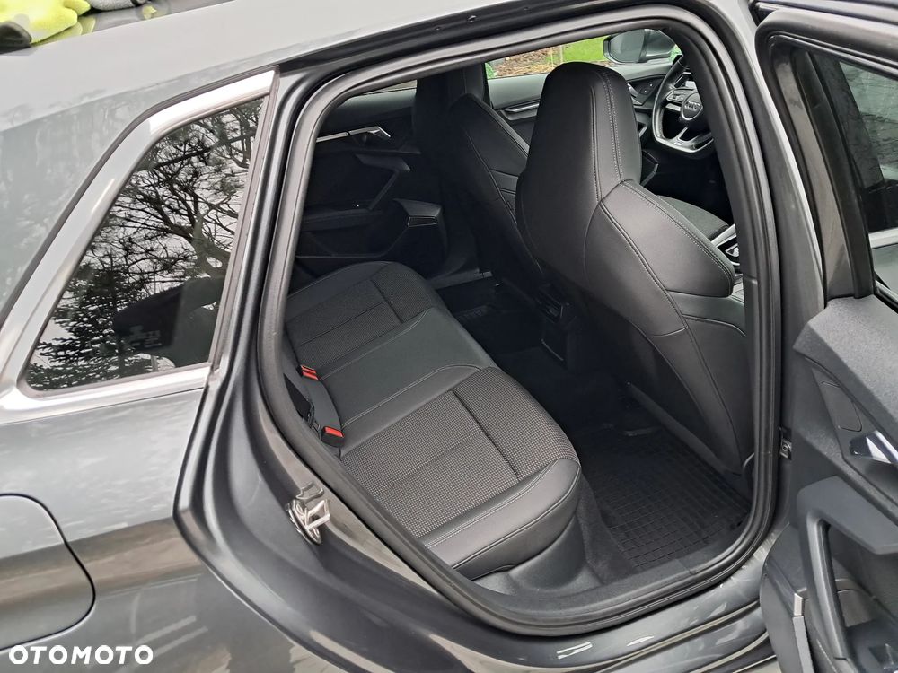 Audi A3 Sportback 35 TFSI S tronic S line - 32