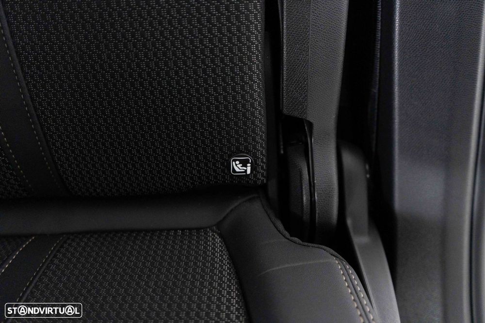 Peugeot 5008 1.2 PureTech GT EAT8 - 12