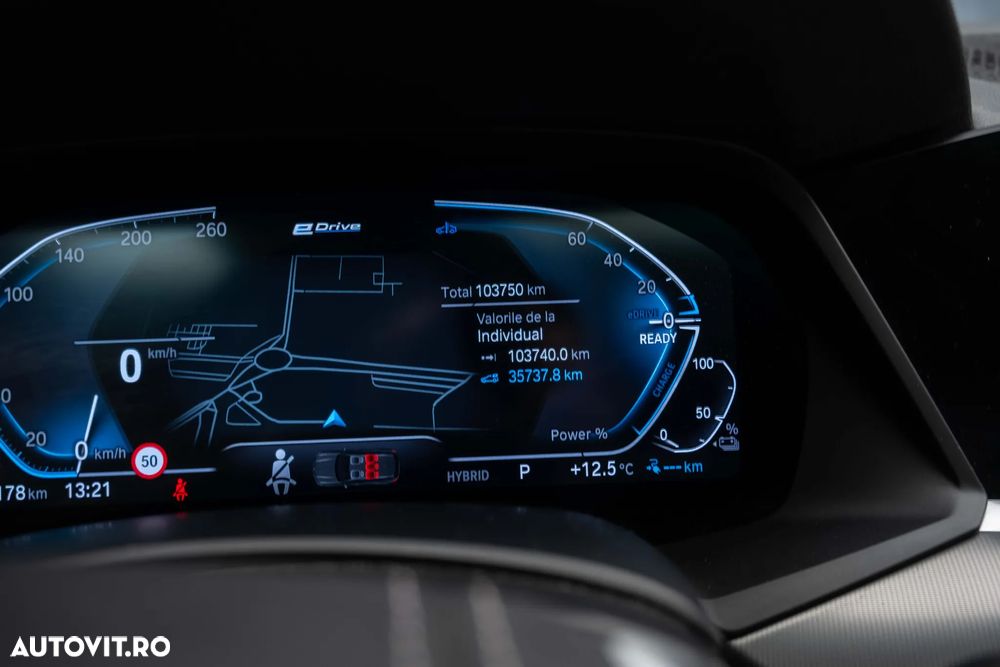 BMW X5 xDrive45e - 34